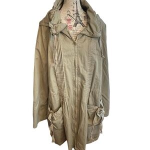 Ambition Army Green jacket